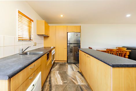 Photo of property in 5v Dryden Place, Mount Wellington, Auckland, 1051