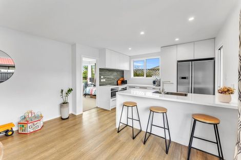 Photo of property in 1/14 Donegal Street, Belfast, Christchurch, 8051