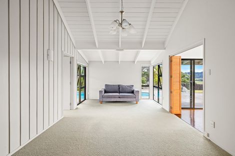 Photo of property in 889 Matakana Road, Matakana, 0985