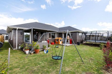 Photo of property in 13 Hehan Close, Cambridge, 3434