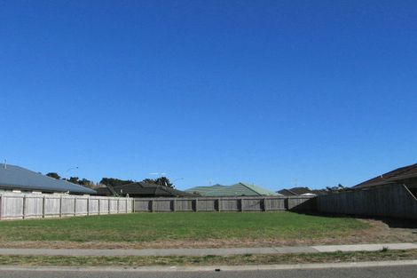 Photo of property in 3 Ashleigh Way, Waikanae Beach, Waikanae, 5036