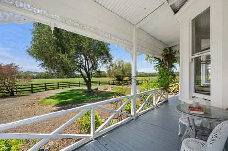 Photo of property in 2179 State Highway 16, Helensville, 0875