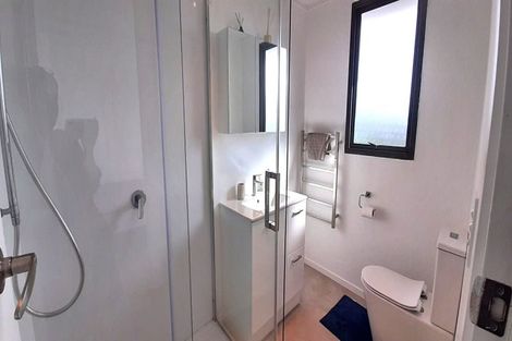 Photo of property in 16 Maywood Crescent, Glen Eden, Auckland, 0602