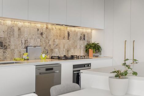 Photo of property in 6 Pine Ridge Terrace, Hauraki, Auckland, 0622