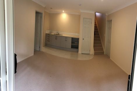 Photo of property in 16 Kokiri Street, Te Atatu South, Auckland, 0610