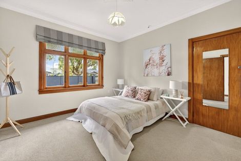 Photo of property in 48 Manapouri Crescent, Hokowhitu, Palmerston North, 4410