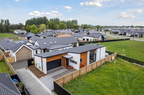 Photo of property in 10 Burkett Street, Marshland, Christchurch, 8051