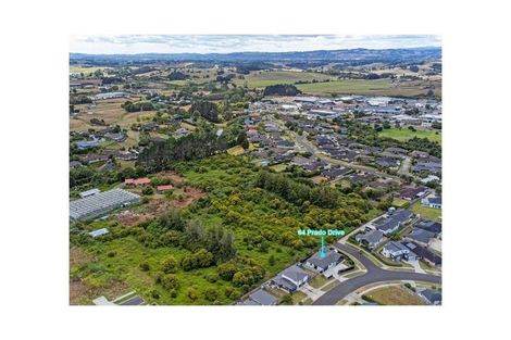 Photo of property in 64 Prado Drive, Pukekohe, 2120