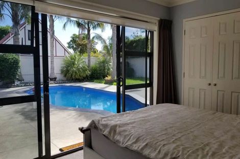 Photo of property in 4 Broman Place, Half Moon Bay, Auckland, 2012