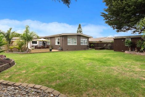 Photo of property in 27 Magnolia Avenue, Opaheke, Papakura, 2113