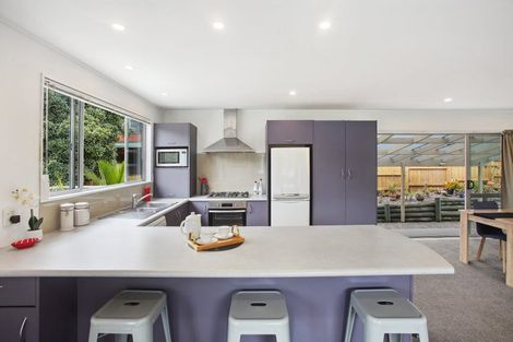 Photo of property in 7 Napuka Road, Henderson Valley, Auckland, 0612