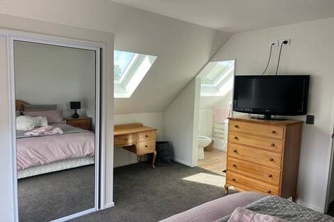 Photo of property in 17 Shearer Avenue, Papanui, Christchurch, 8052