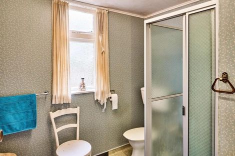 Photo of property in 45 Marine Parade, Eastbourne, Lower Hutt, 5013