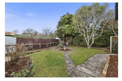 Photo of property in 24 Plunket Terrace, Hamilton East, Hamilton, 3216