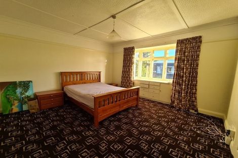 Photo of property in 49 Huatoki Street, Vogeltown, New Plymouth, 4310