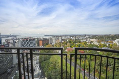 Photo of property in The Metropolis Apartments, 2912/1 Courthouse Lane, Auckland Central, Auckland, 1010