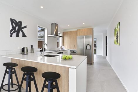 Photo of property in 36 Vincent Mcgrath Crescent, Swanson, Auckland, 0614