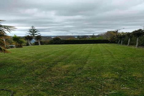 Photo of property in 34 Glenfern Road, Mellons Bay, Auckland, 2014