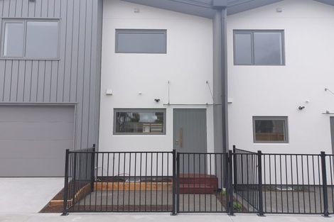 Photo of property in 2/118 Champion Street, Edgeware, Christchurch, 8013