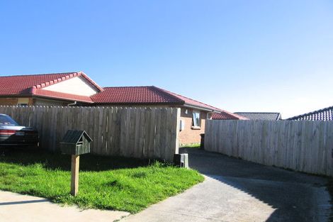 Photo of property in 77 Mili Way South, Ranui, Auckland, 0612