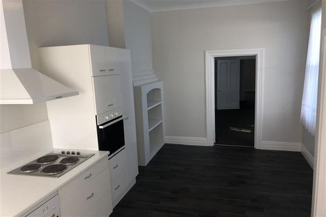 Photo of property in 467-469 Marine Parade, Napier South, Napier, 4110