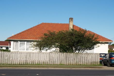 Photo of property in 472 Massey Road, Mangere East, Auckland, 2024