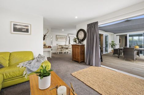 Photo of property in 6 Maison Way, Rangatira Park, Taupo, 3330