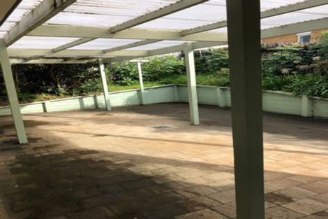 Photo of property in 2/14 Kells Place, Botany Downs, Auckland, 2010