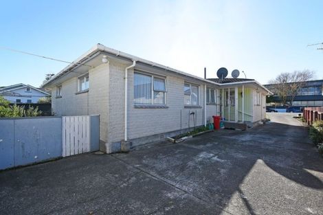Photo of property in 2/166 Waterloo Road, Hutt Central, Lower Hutt, 5010