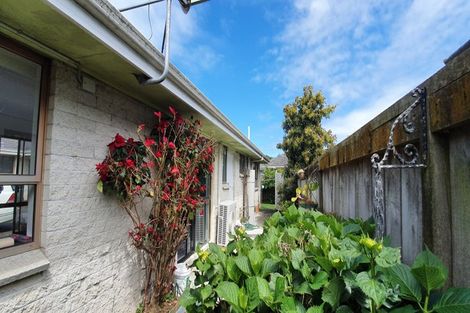 Photo of property in 2/11 Wyllie Road, Papatoetoe, Auckland, 2025