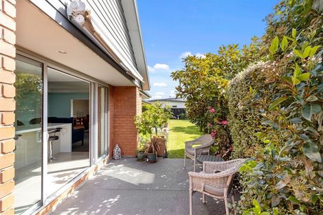 Photo of property in 425 Wairakei Road, Burnside, Christchurch, 8053