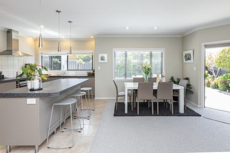 Photo of property in 2a Windsor Terrace, Taradale, Napier, 4112