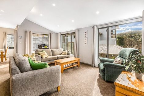 Photo of property in 16 Calcutta Street, Khandallah, Wellington, 6035