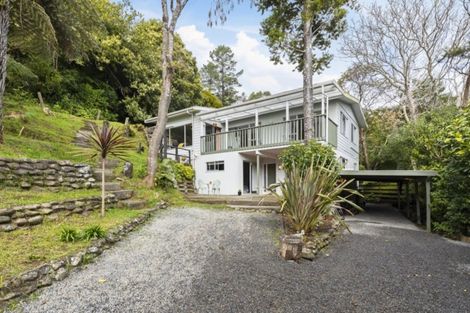 Photo of property in 140a Kamahi Street, Stokes Valley, Lower Hutt, 5019