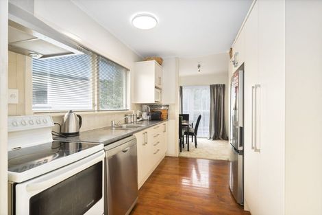 Photo of property in 4 Glen Norman Avenue, Henderson, Auckland, 0610