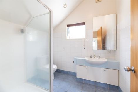 Photo of property in 12/485 Don Buck Road, Massey, Auckland, 0614