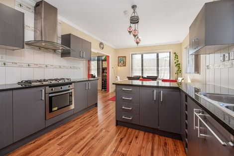 Photo of property in 82 Metcalfe Road, Ranui, Auckland, 0612