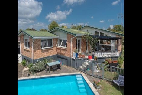 Photo of property in 14 Queenwood Avenue, Queenwood, Hamilton, 3210