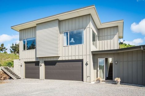 Photo of property in 187 Peka Peka Road, Peka Peka, Waikanae, 5391