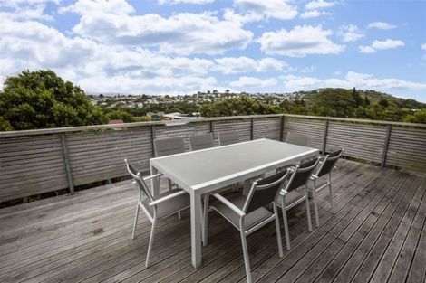 Photo of property in 5 Garboard Lane, Whitby, Porirua, 5024