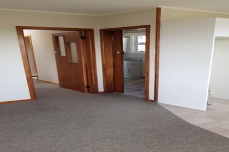 Photo of property in 24 Burns Street, Tawhero, Whanganui, 4501
