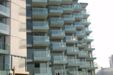 Photo of property in Piermont Apartments, 7i/82 Cable Street, Te Aro, Wellington, 6011