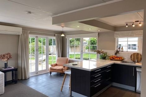 Photo of property in 9 Breadalbane Road, Havelock North, 4130