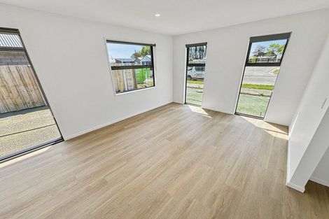 Photo of property in 13 Matamoe Drive, Halswell, Christchurch, 8025