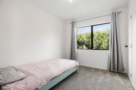 Photo of property in 5 Myrtle Street, Morningside, Auckland, 1022