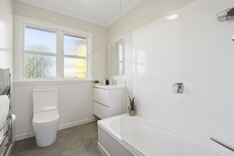 Photo of property in 23 Mornington Road, Balaclava, Dunedin, 9011