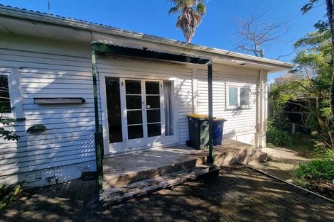 Photo of property in 7 Harrison Avenue, Belmont, Auckland, 0622