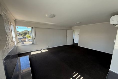 Photo of property in 36 Rathgar Road, Henderson, Auckland, 0610