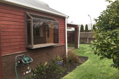 Photo of property in 4 Aztec Place, Redwood, Christchurch, 8051