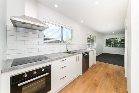 Photo of property in 8 Spilman Place, Awapuni, Palmerston North, 4412